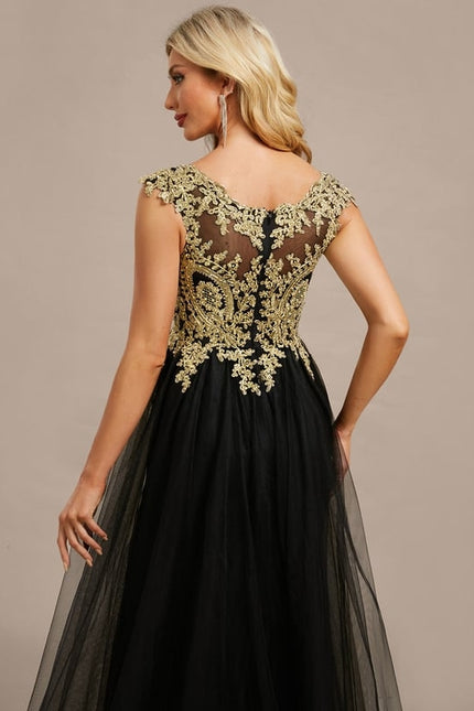 Robe Fourreau Élégante Brodée - gallery 7