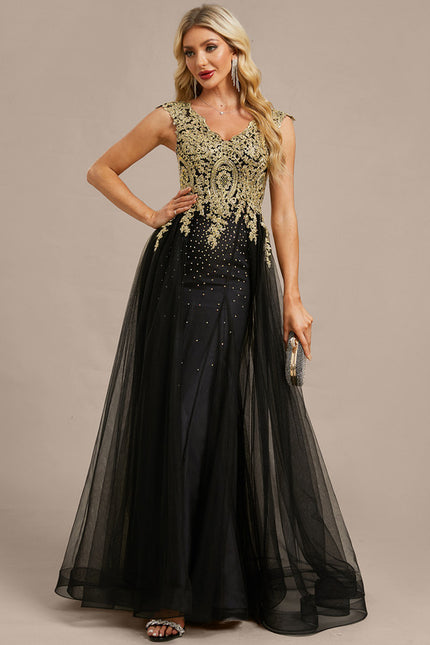 Robe Fourreau Élégante Brodée - gallery 4