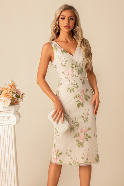 Robe Fourreau Brodée Délicate - gallery 2