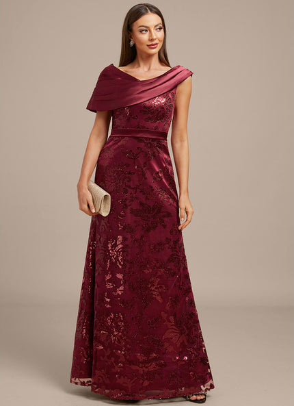 Robe Fourreau Satin Bordeaux Élégante