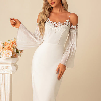 Robe Fourreau Blanche Élégante