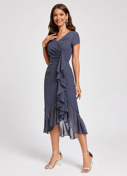 Robe Fourreau Élégance Ondulante