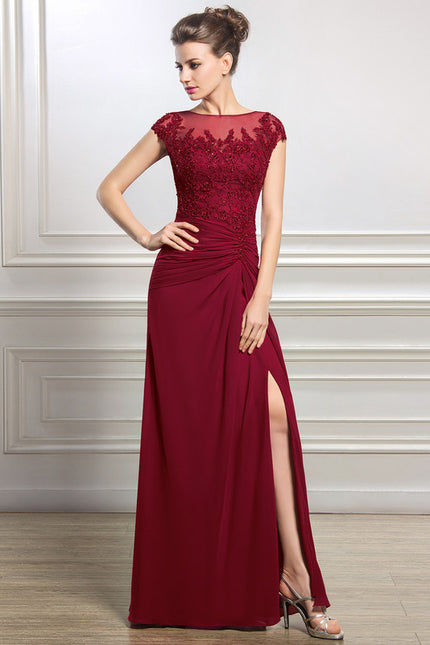 Robe Fourreau Rouge Élégance