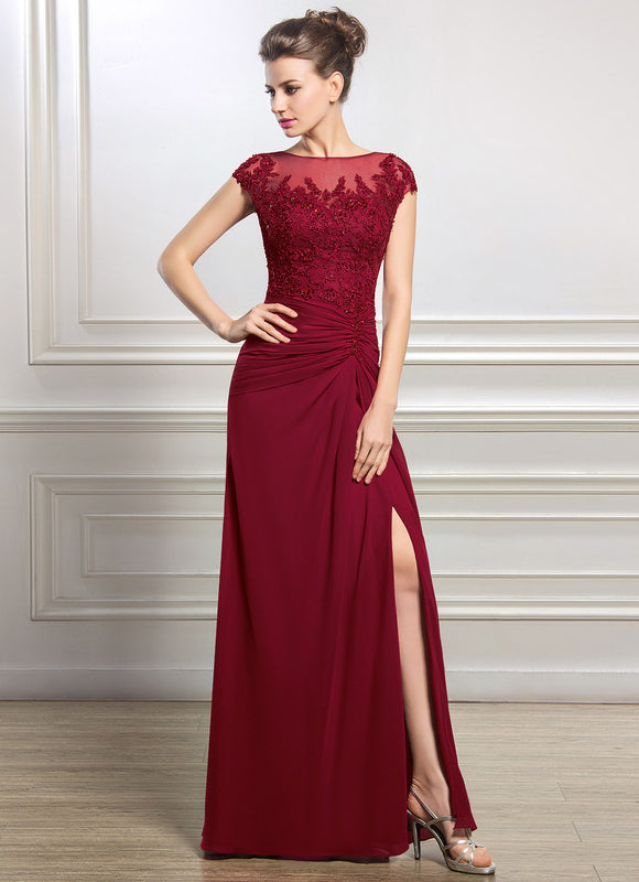 Robe Fourreau Rouge Élégance